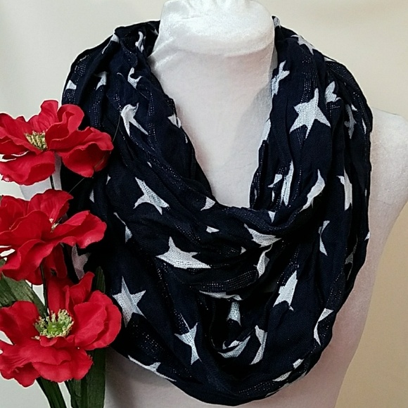 Accessories - *NWT Navy blue & white stars infinity scarf